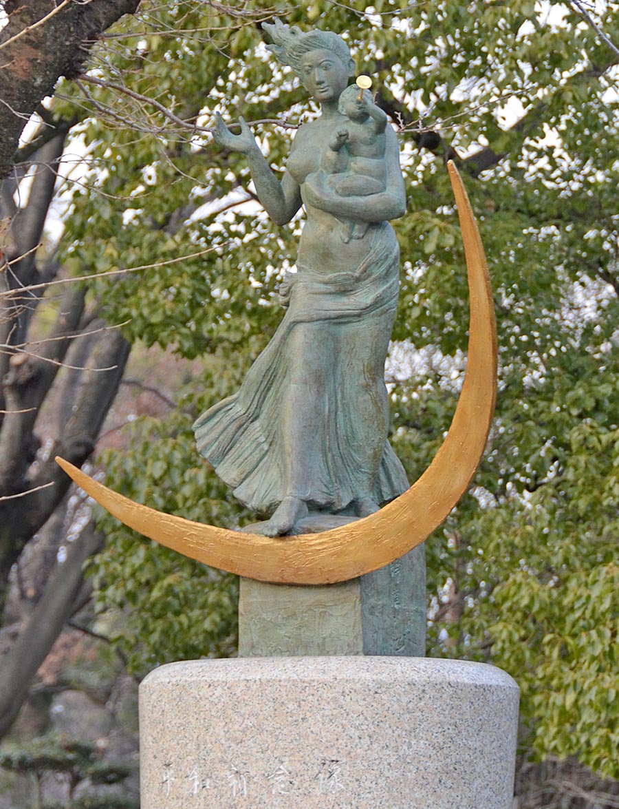 6-Hiroshima-Peace-monuments-1.jpg