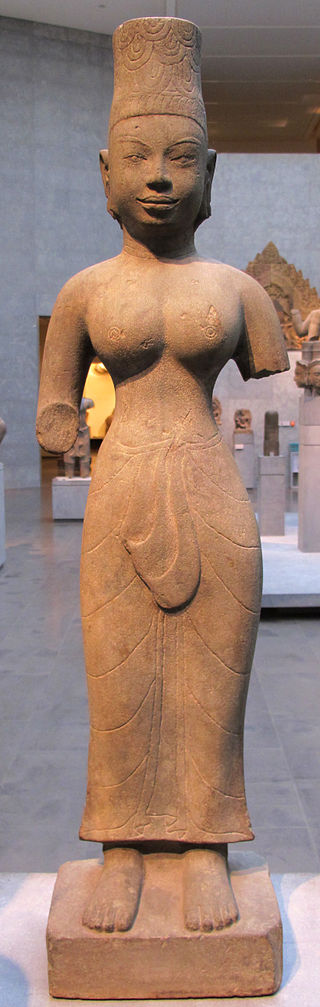 7-8dCambogia,_divinit_femminile_da_popel,_650-800_ca..JPG