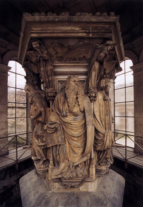 72777826_1301411322_w_moses.jpg