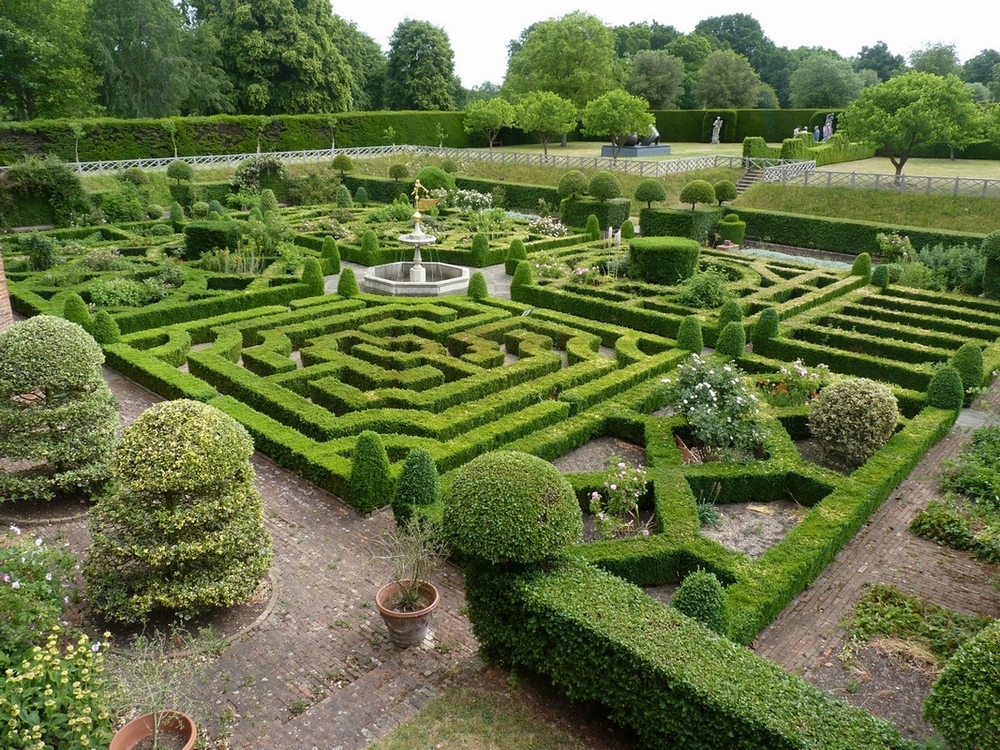 8-cute-knot-garden-design-ideasа.jpg