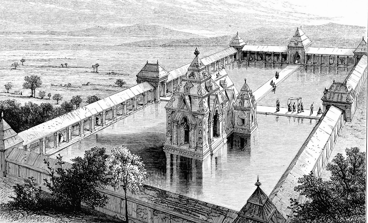 8 d кашмирRestored_Martand_Sun_temple_India_1870.jpg