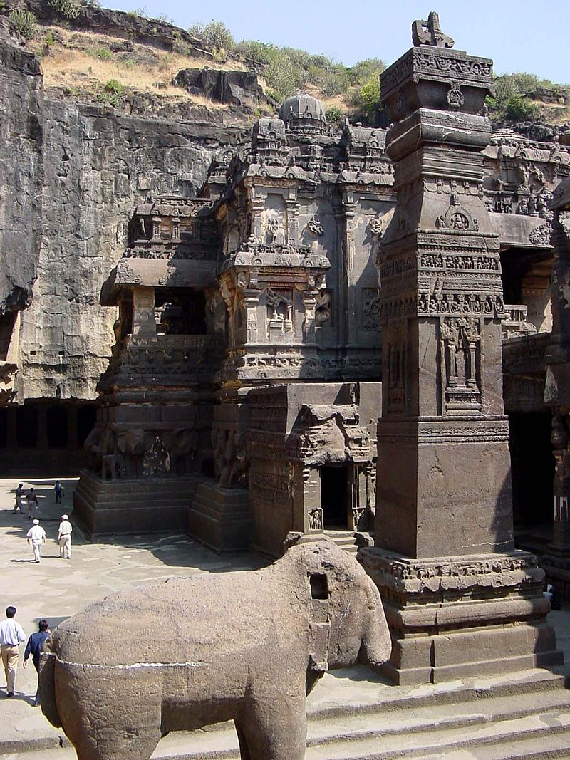 8 Ellora_Cave_16_si0306.jpg