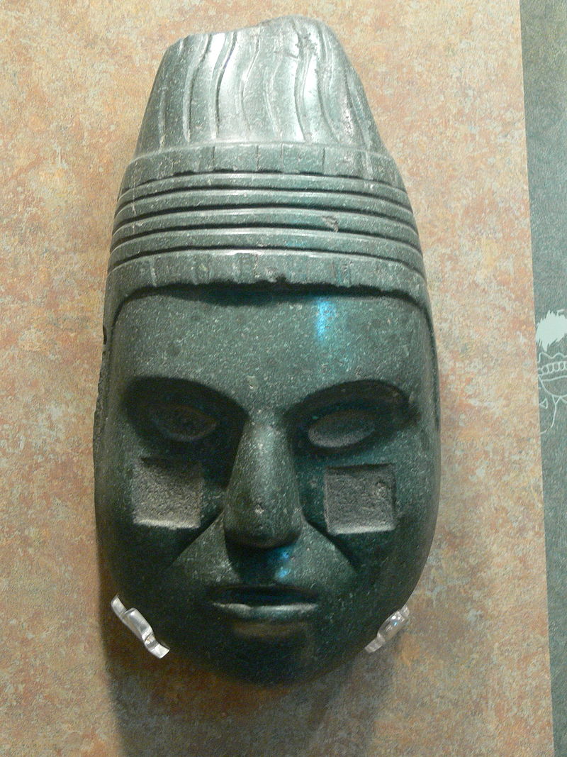 800px-Chalchiuhtlicue_Maske.jpg