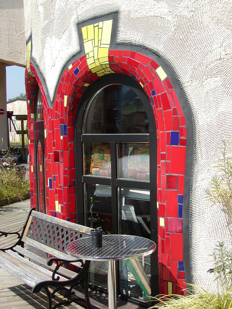 800px-Hundertwasser4.jpg
