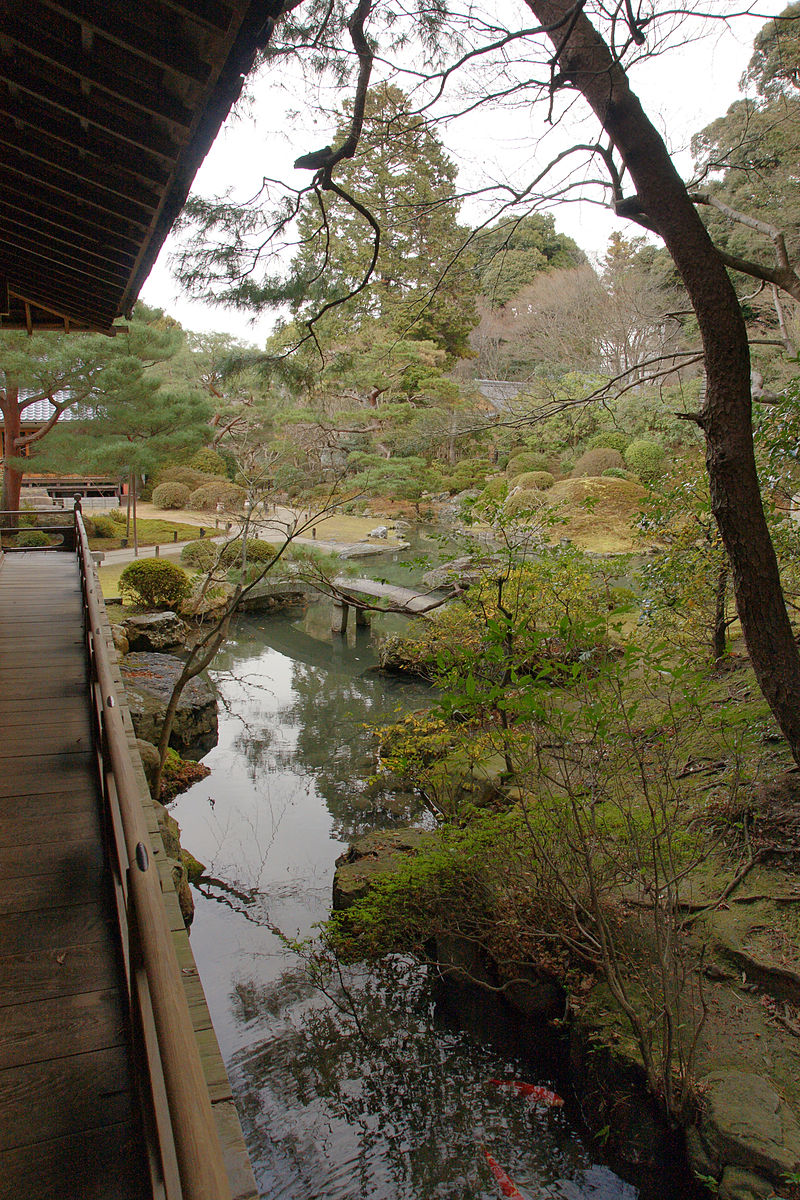 800px-Kyoto_Shorenin11n4272.jpg