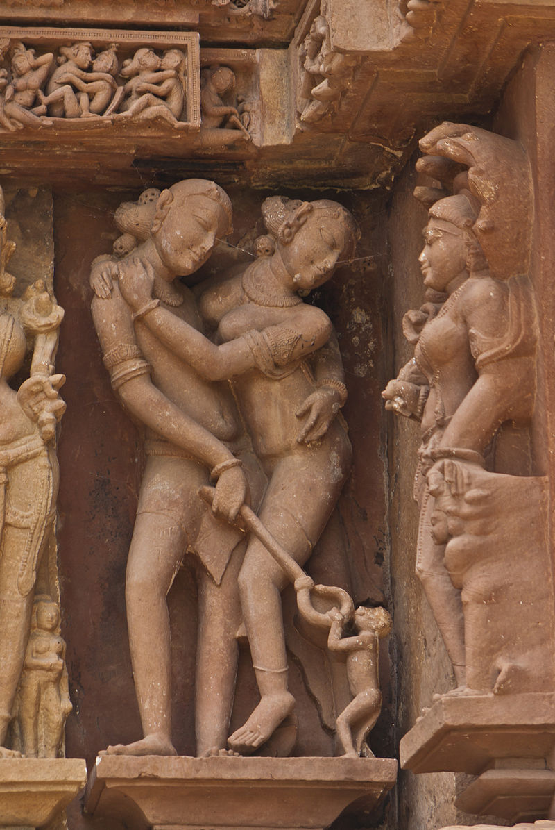800px-Lakshmana_Temple_22.jpg