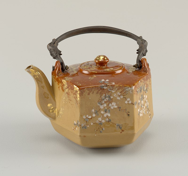 82 00px-Teapot_(USA),_1882_(CH_18802863).jpg