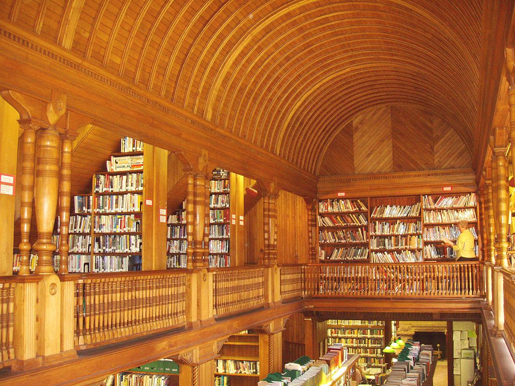 83 1024px-Ames_Free_Library_(North_Easton,_MA)_-_interior_stacks.jpg
