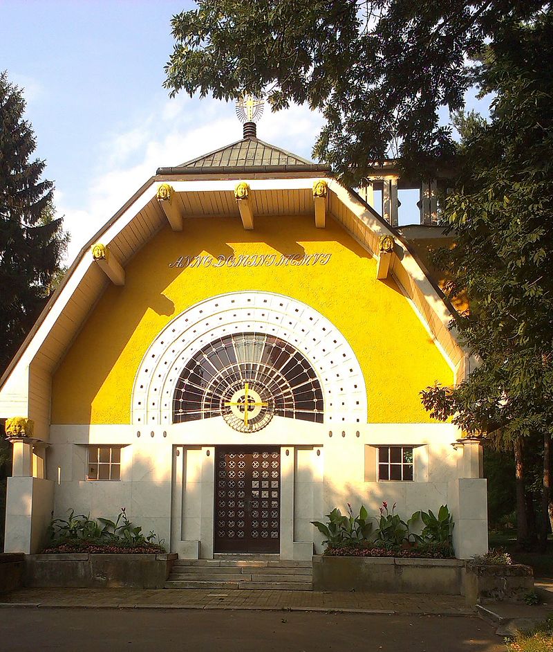 9 800px-PLKMPavilon32.jpg
