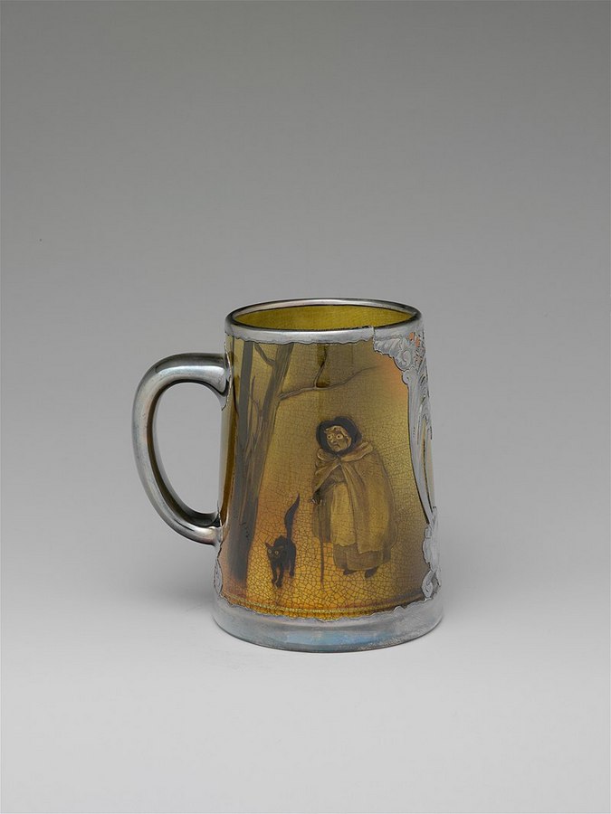 92 800px-Mug_MET_DP229744.jpg