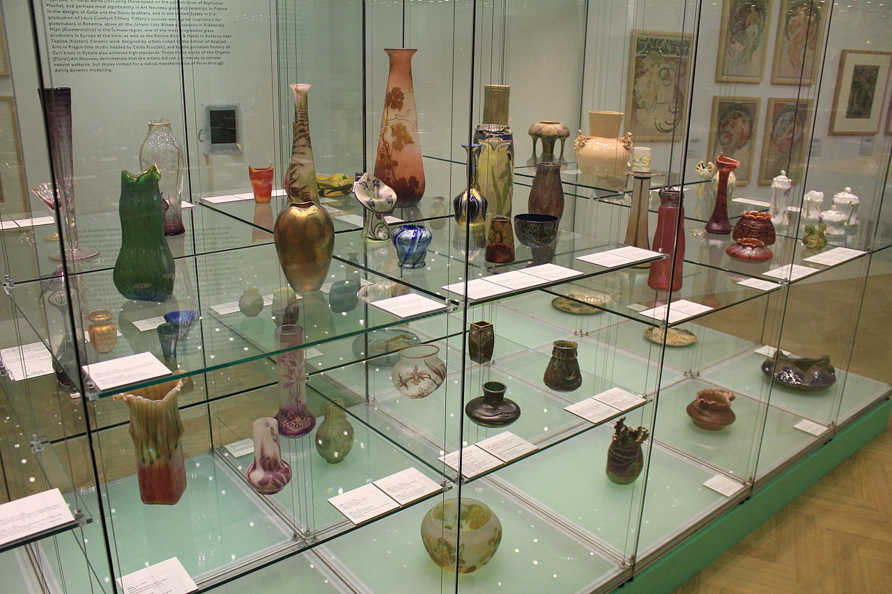 _and_glassworks_art_nouveau_style_Obechni_Dum_temporary_exibition_-_1.jpg