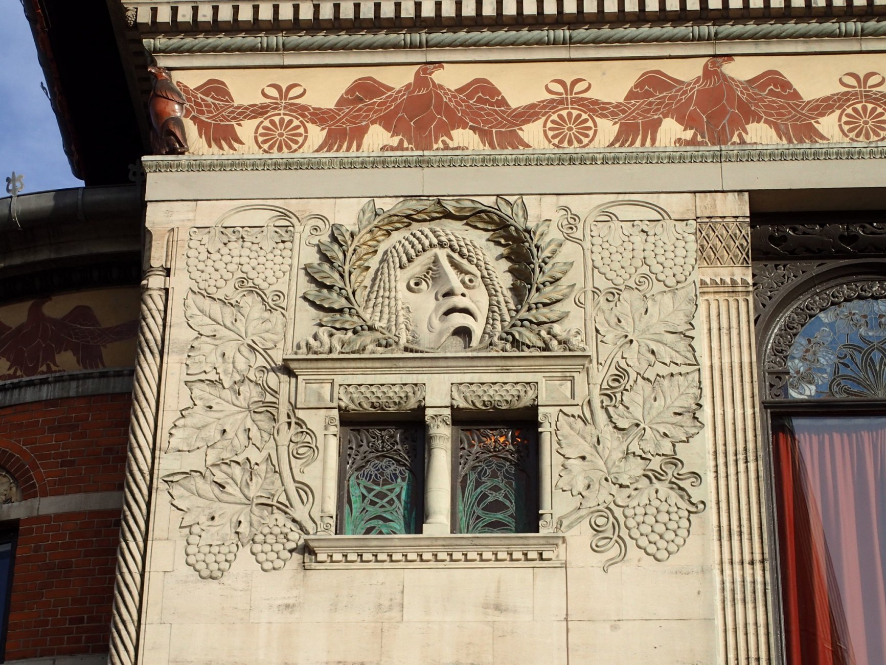Aarhus_Teater_(facade).jpg