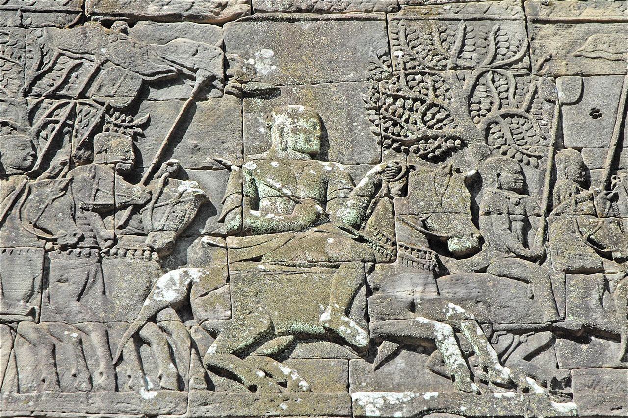 Bas-reliefs_du_Bayon_(Angkor)_(6912566773).jpg