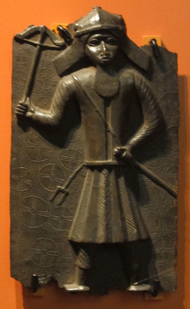 Benin,_portoghese_con_balestra,_1650_ca.JPG