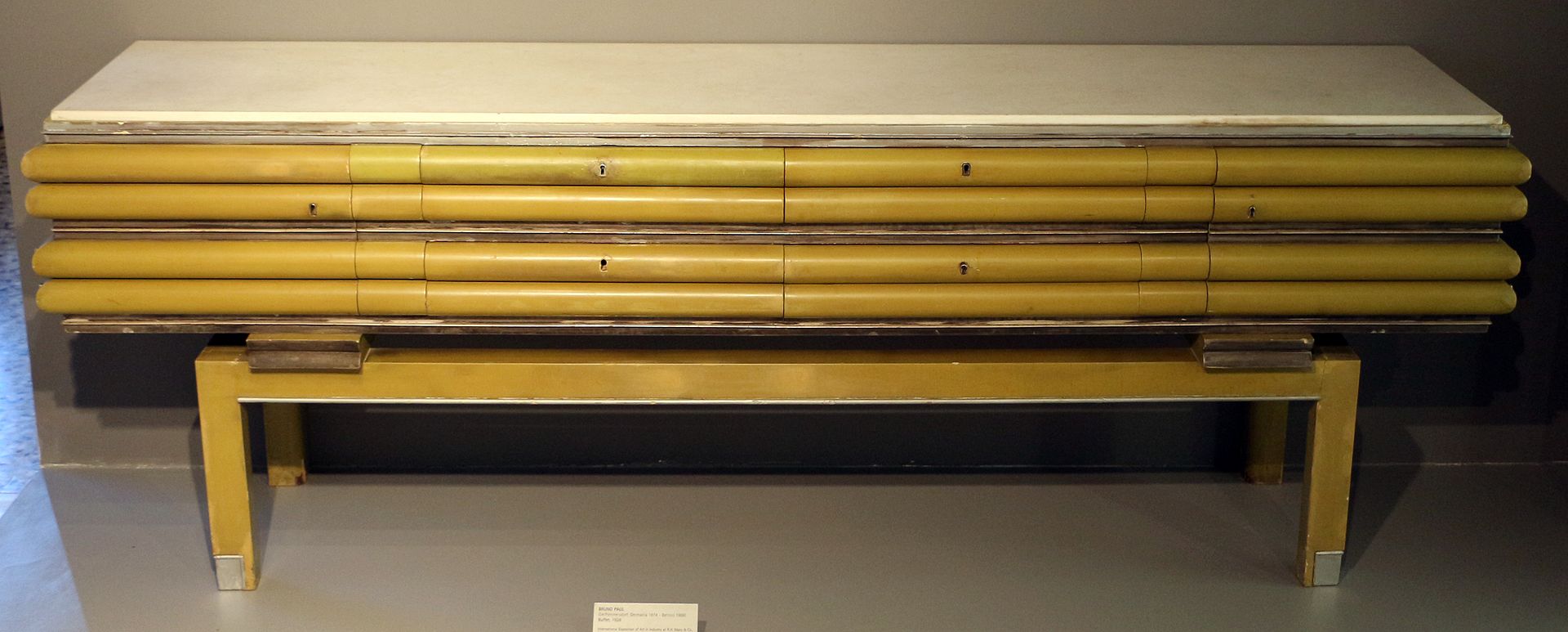 Bruno_paul,_buffet,_1928.jpg