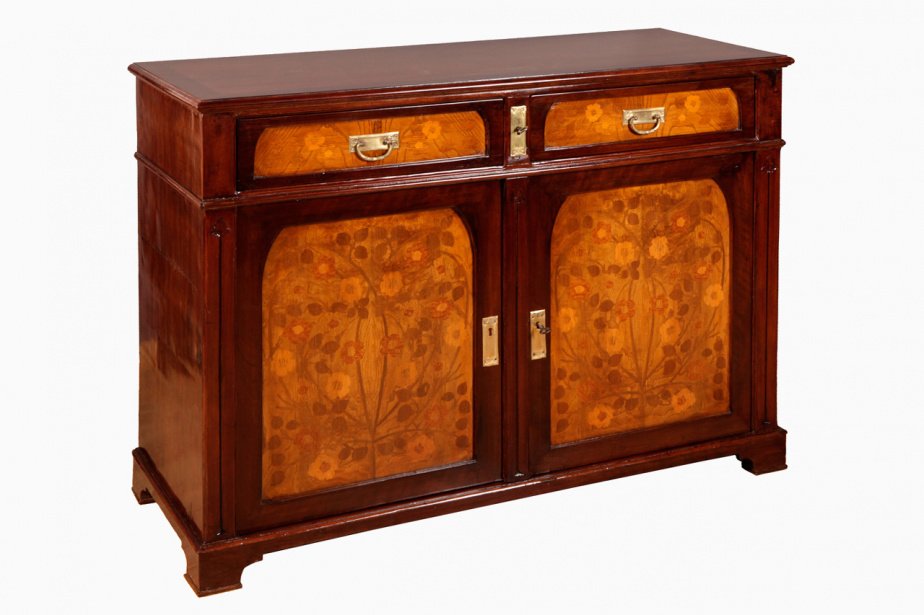 cabinet-by-gaspar-homar.jpg