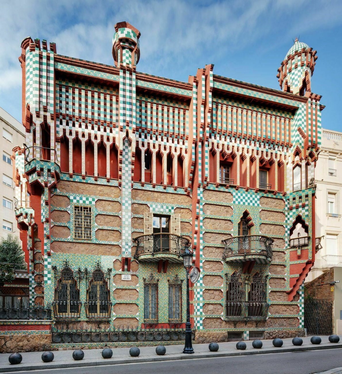 Casa_Vicens_2014_ext_004.jpg