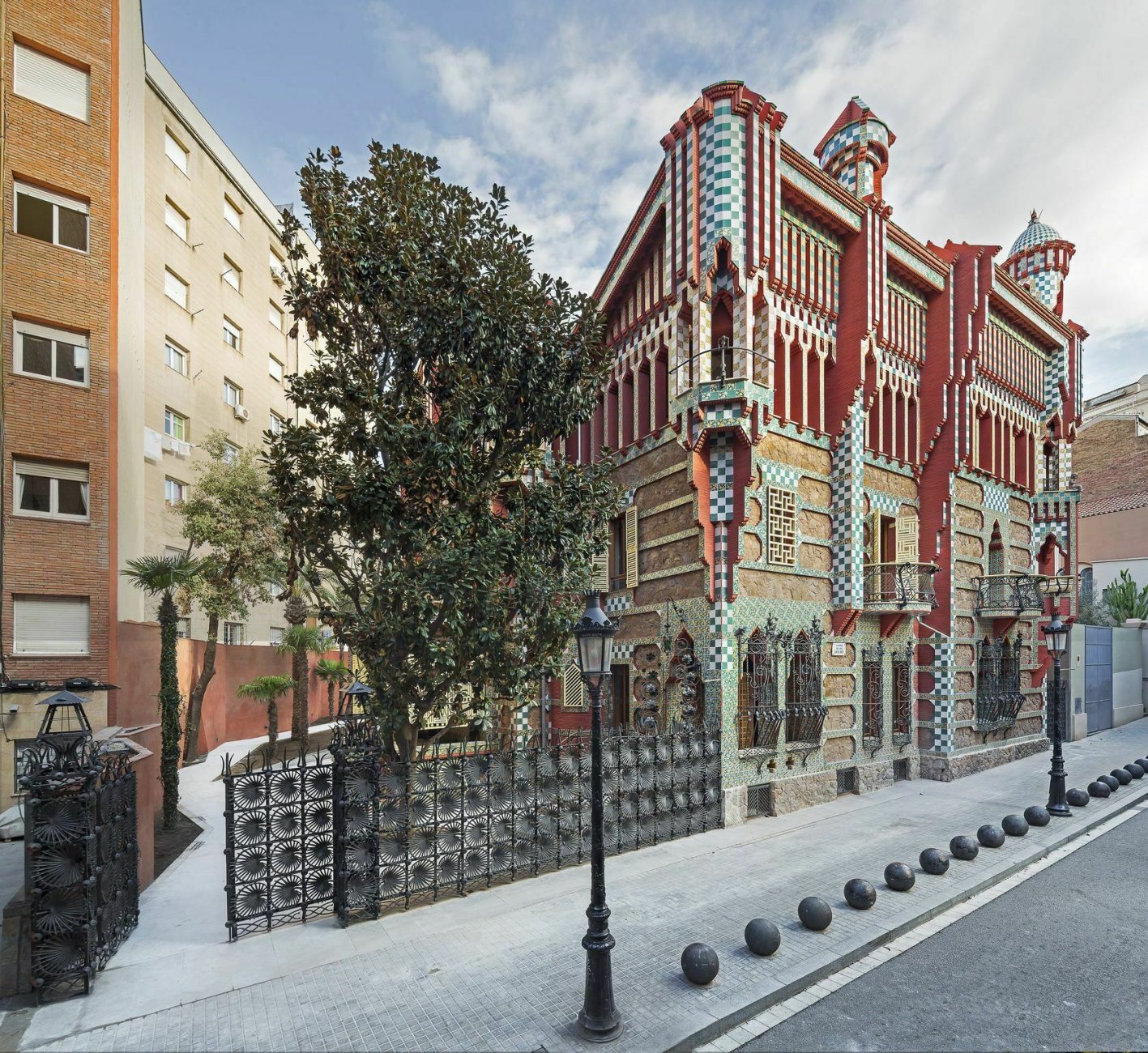 Casa_Vicens_2017_ext_001.jpg