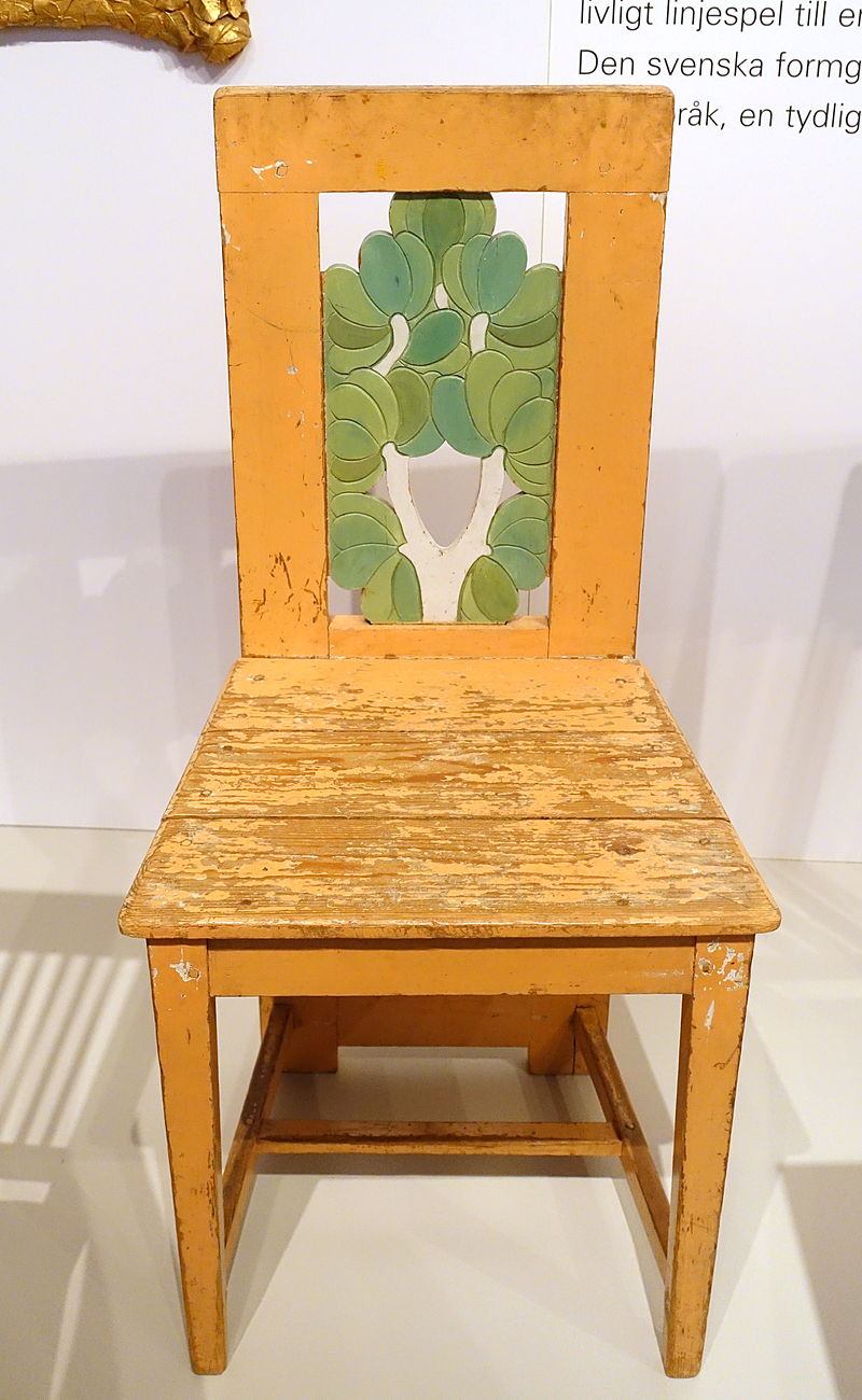 Chair_with_birch_motif,_designed_in_1902_by_Carl_Westman_-_.JPG