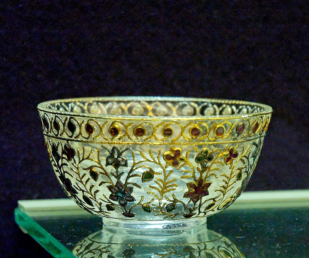 Cup_India_Louvre_R322.jpg