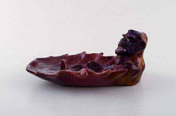 dish-with-grotesque-by-karl-hansen-reistrup-for-kaehler-1890s-2.jpg