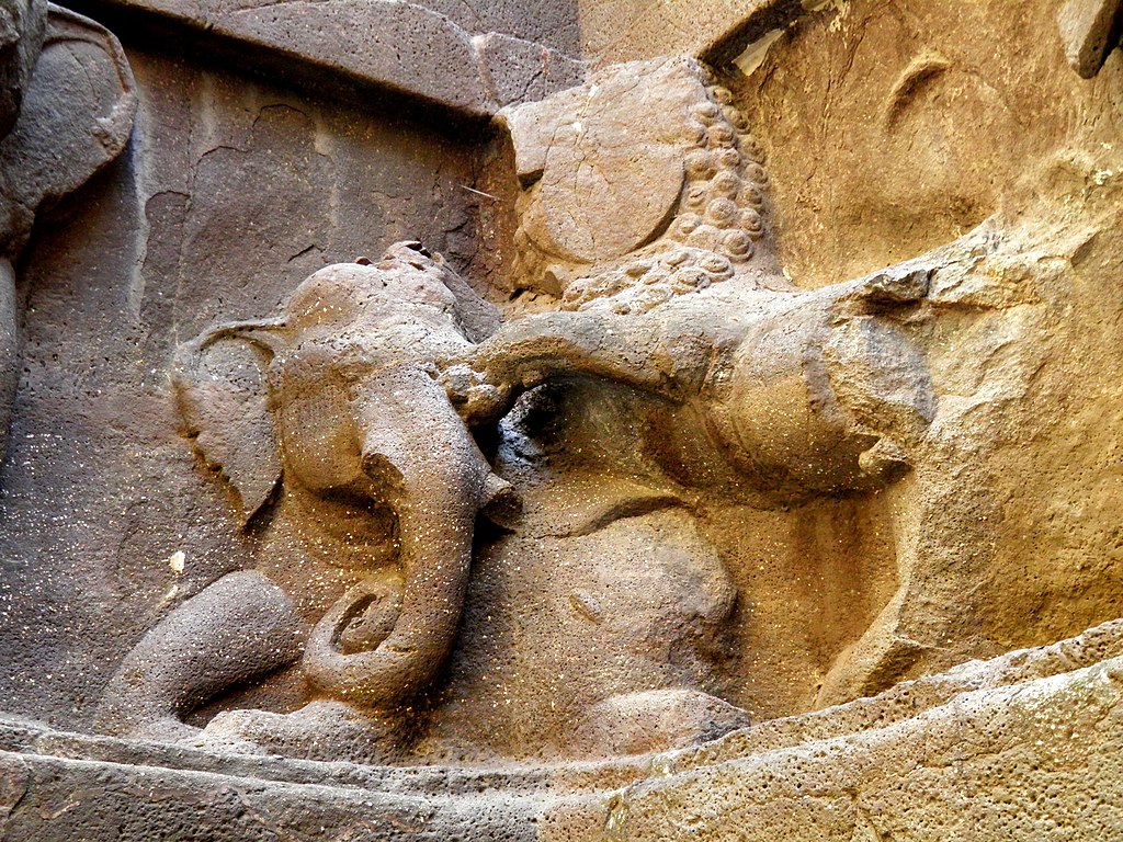 Elephant_and_Lion_at_Ellora_Cave_16.jpg