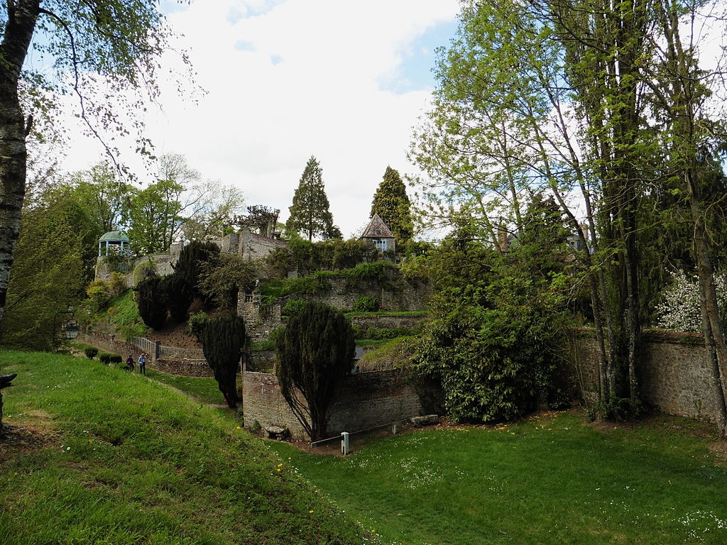 Gerberoy_les_jardins_Henri_le_Sidaner_(1).jpg