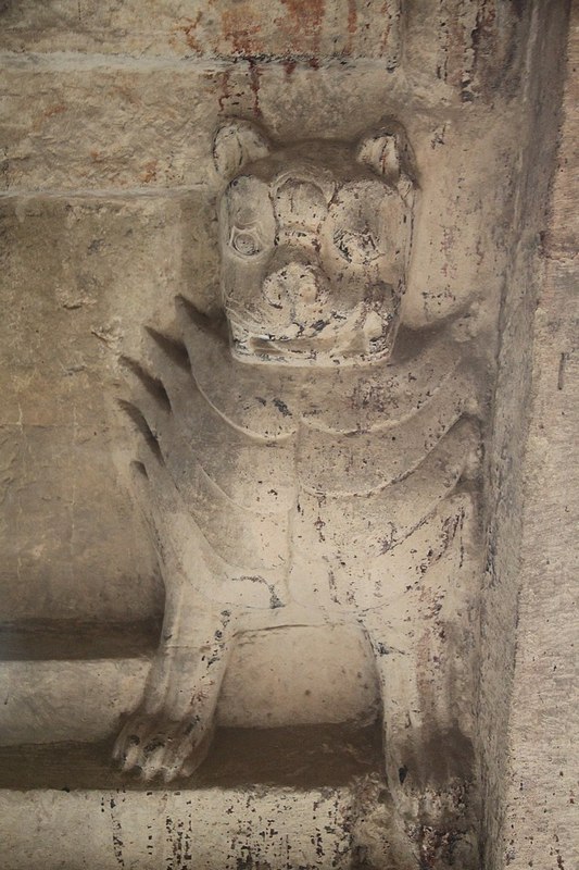 Gongyi_Grottoes_-_11.jpg