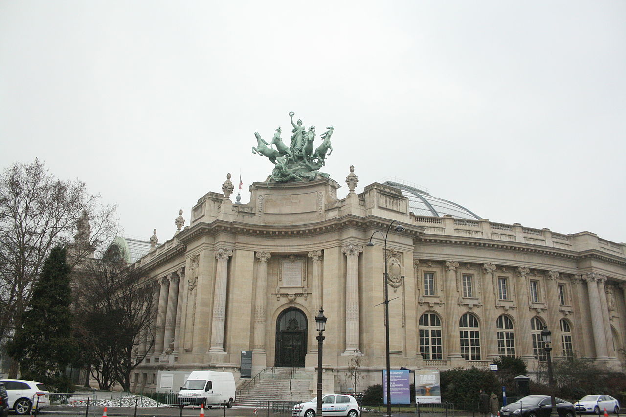 Grand_Palais,_Paris_14_February_2010.jpg
