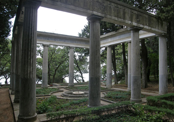 haraks_park_altanka2.jpg