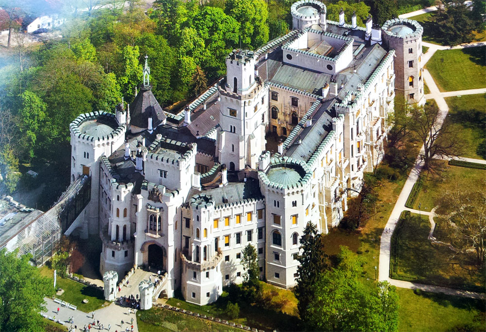 hluboka-nad-vltavou-big.jpg