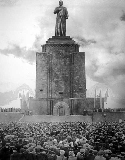 i-01_yerevan000.jpg