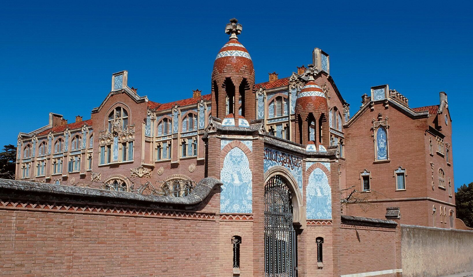 institut_pere_mata.jpg