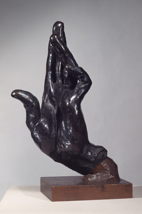 Kotaro-Takamura-Hand-1918-Bronze-with-a-wooden-base-The-National-Museum-of-Modern-Art-Tokyo.jpg