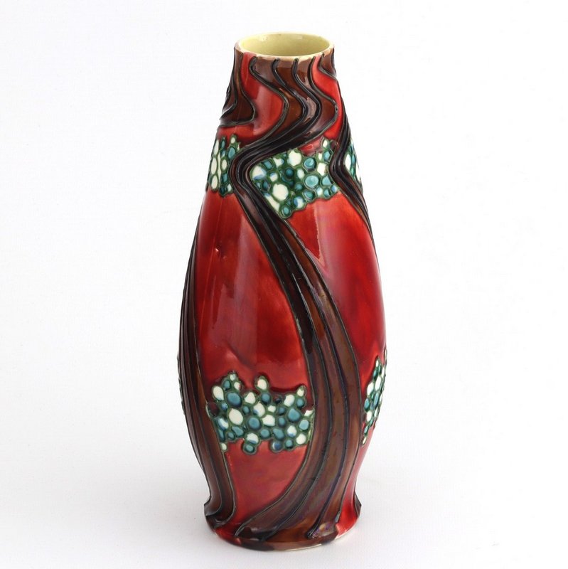 Léon-Victor Solon,antique-secessionist-vase-by-leon-victor-solon-fпor-minton-1900s-3.jpg