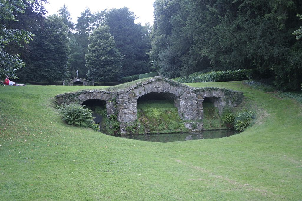 land_Rousham_House_4.jpg