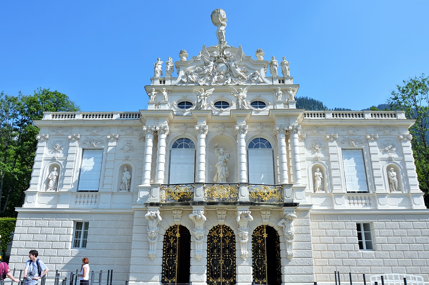 linderhof-palace-1.jpg