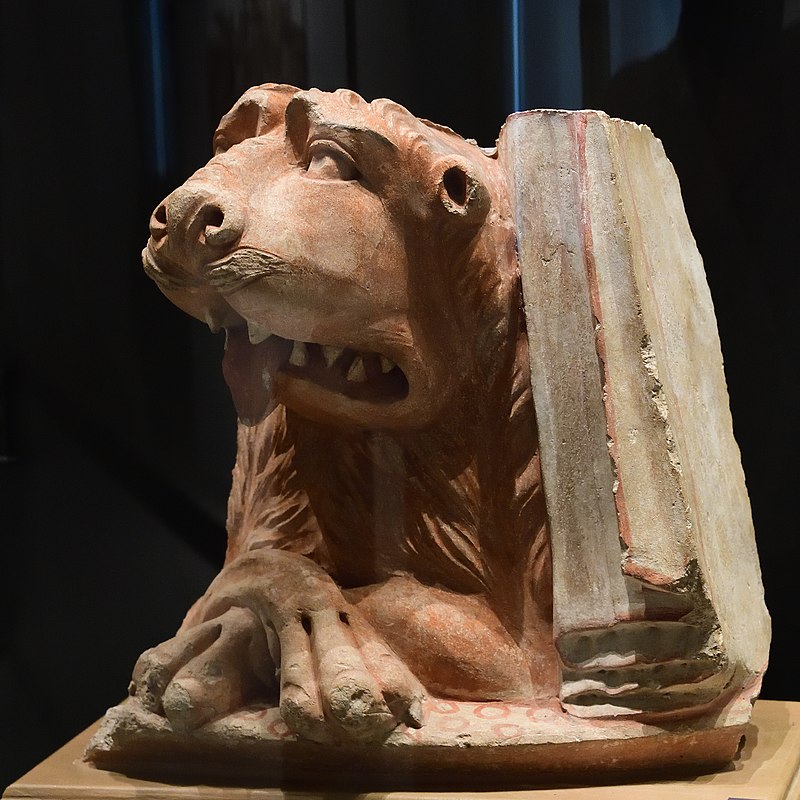 Lion_from_Gandhara_-_3rd-5th_c._1917.jpg
