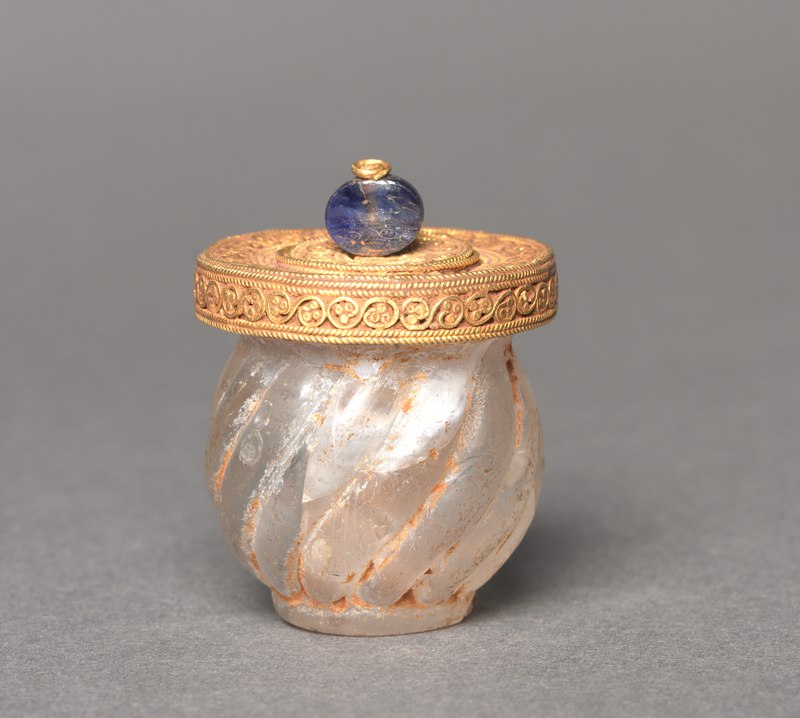 lossy-page1-800px-Byzantium,_early_Byzantine_period,_6th_century_-_Cosmetic_Jar_-.jpg