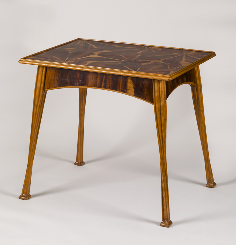 Majorelle_Table_Feuilles_de_marronnier.jpg