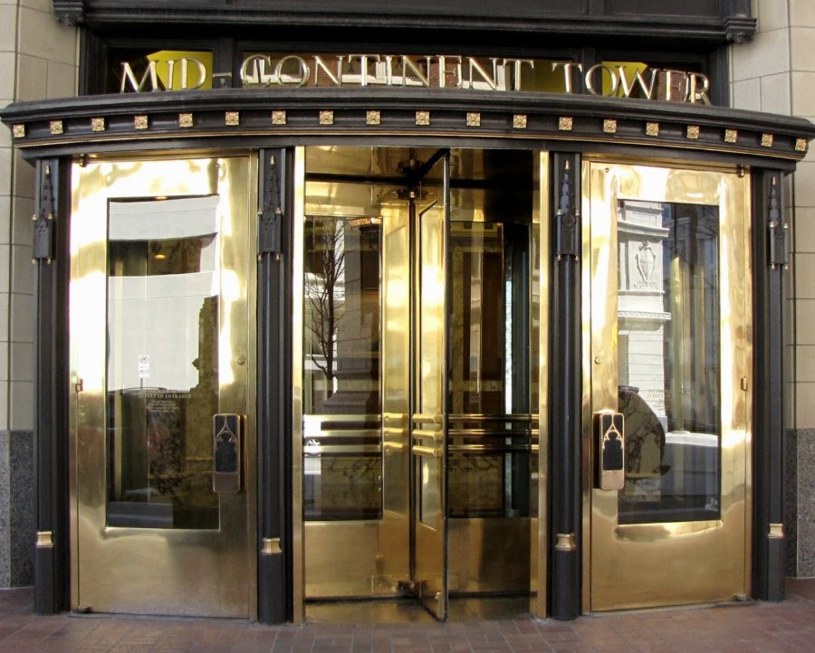 Mid Continent TowerIMG_7619 adj 900.jpg