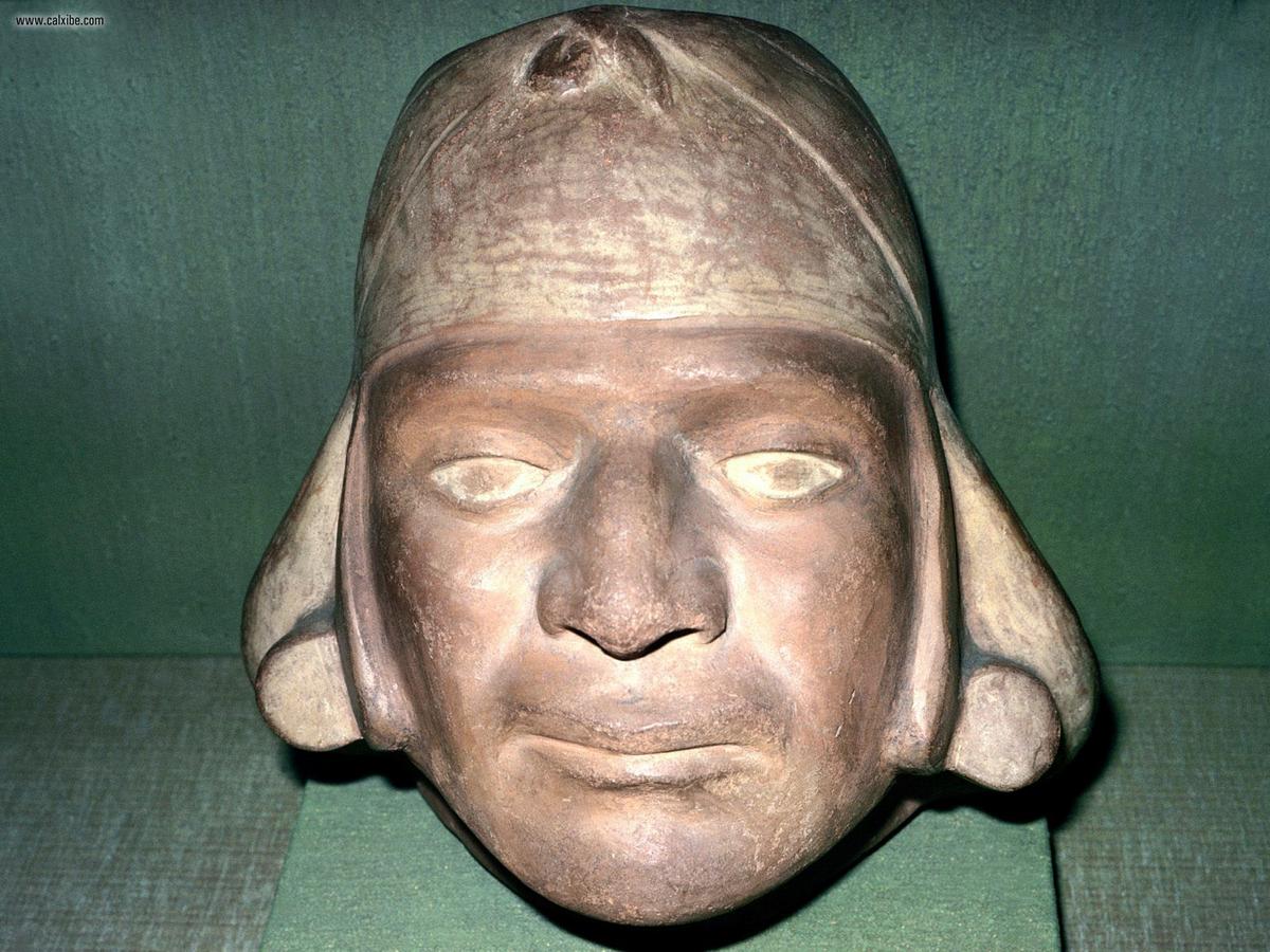 Peruvian_Mochica_Head_Portrait_Chicago_Art_Institute_Illinois.jpg