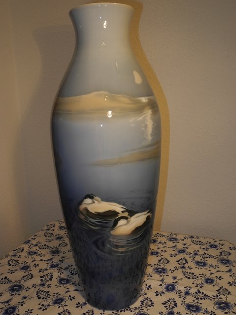 porsgrund_th_duck_vase_b.jpg