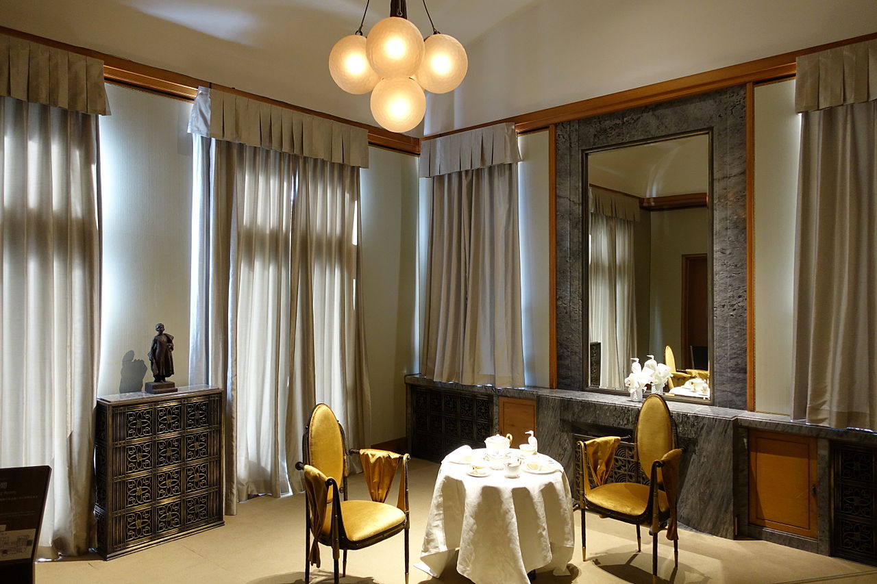 Princess's_Sitting_Room_-_Tokyo_Metropolitan_Teien_Art_Museum_-_DSC06958.JPG