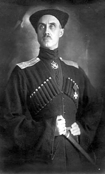 Pyotr_Wrangel,_portrait_medium.jpg
