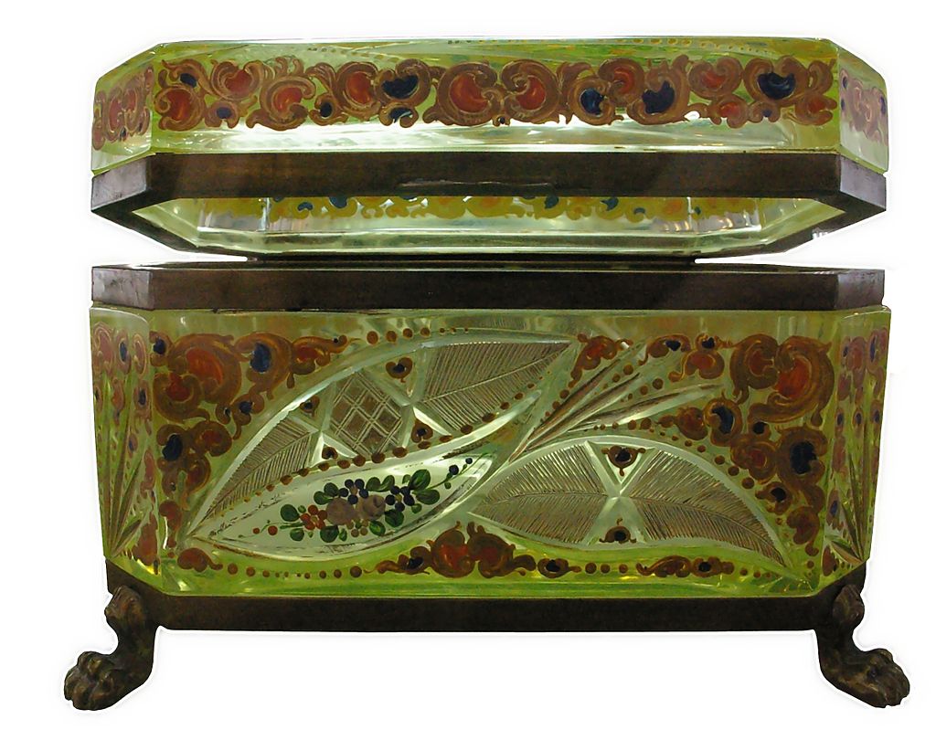 Qajar_jewel_box.JPG