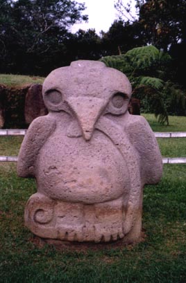 sanagustin_statue3.jpg
