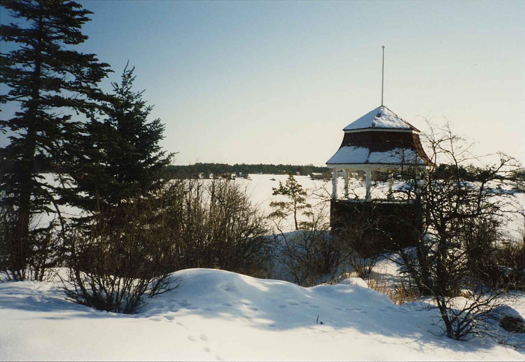 Sarvilinna-glr-huvimaja-talvella-0.jpg