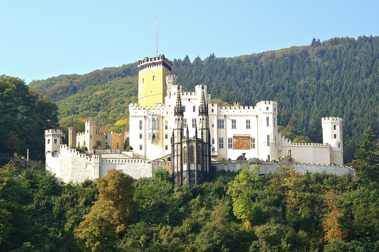 Schloss_Stolzenfels,_Koblenz_(7758129632).jpg