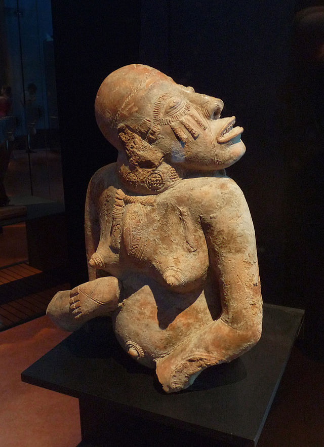 Statuette__de_Djennе-Mali.jpg